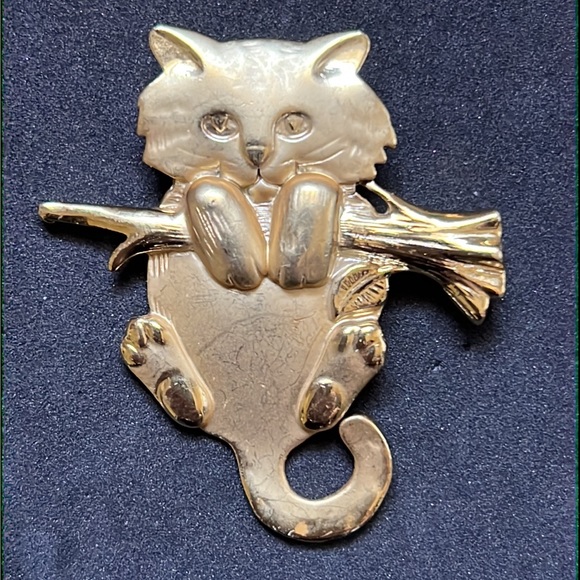 Rare Vintage JJ Brand Gold Kitty Cat Hang In There Brooch - Picture 2 of 3
